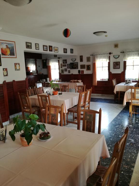 Forrás Fogadó Bukkszek Exterior foto