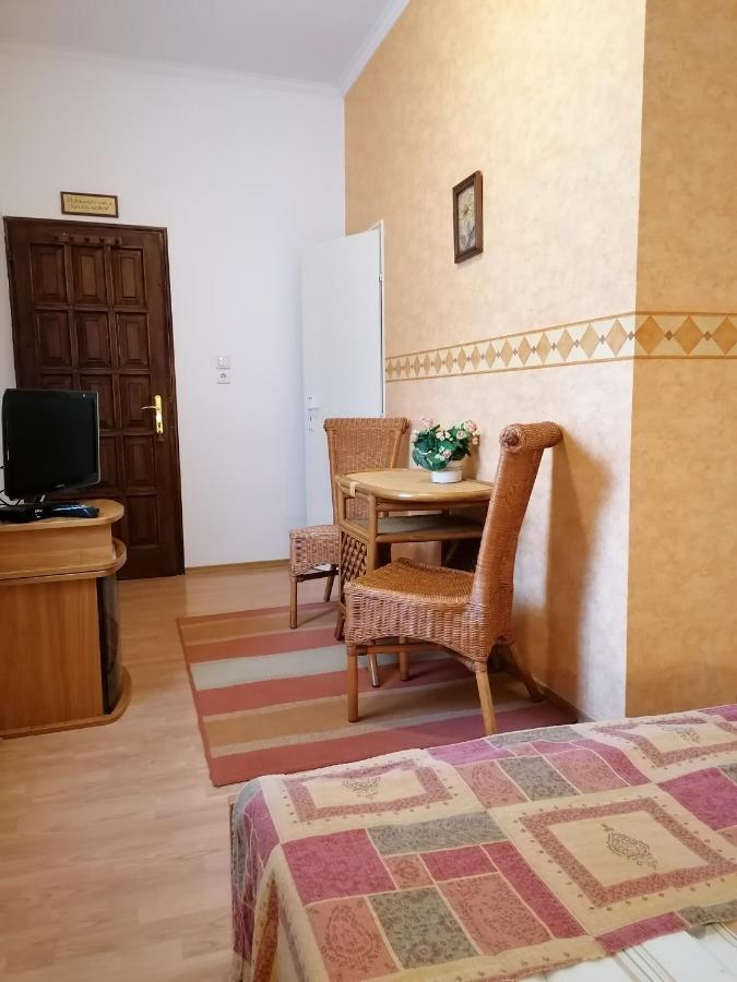 Forrás Fogadó Bukkszek Exterior foto